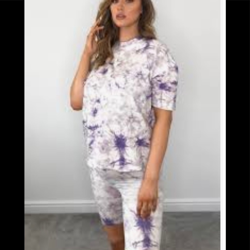 MissGuided Maternity t shirt and shorts set